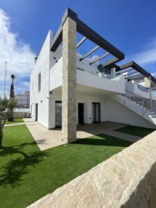 Innova Sun, 3 soveroms bungalow i Villamartin på Orihuela Costa
